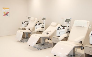 (2)